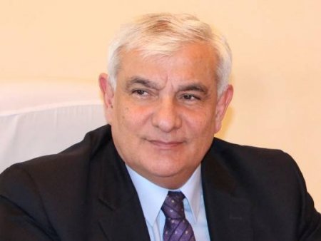 Türkiyədə Kamal Abdullanın yaradıcılığına həsr olunan elmi iş müdafiə olunub