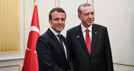 Türklər Fransada güclənir - Paris narahatdır