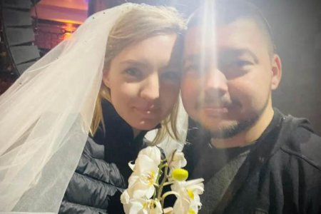 Bombalanan Kiyevdə nikah: ukraynalı polis zabiti və rus jurnalist evləndilər - FOTO