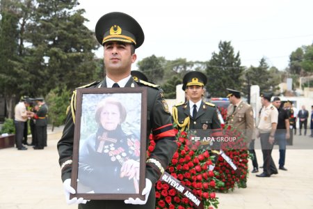 Fatma Səttarova II Fəxri xiyabanda dəfn olunub - FOTO