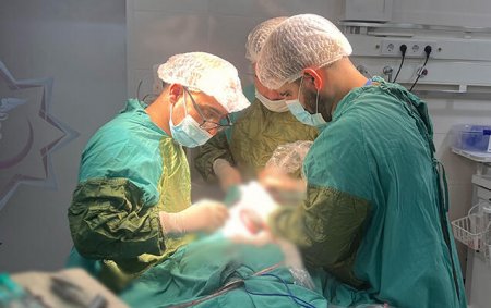 Meyitdən 19 yaşlı gəncə ürək transplantasiya edildi - Azərbaycanda ilk Meyitdən 19 yaşlı gəncə ürək transplantasiya edildi - Azərbaycanda ilk