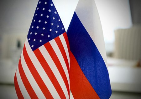 СМИ: Российских дипломатов могут выдворить из США