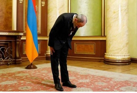 МИД ответил Пашиняну стихами Гусейна Джавида