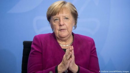СМИ: Дания помогала США следить за Меркель