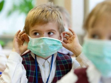 Pediatr uşaqlarda koronavirusun rast gəlinən əlamətlərini açıqladı