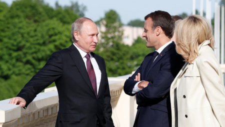 Çevrilişin arxasında Fransa durur, Putini çıxarır - Ekspert