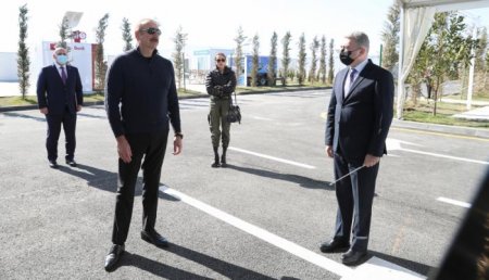 Prezident İlham Əliyev Ağdam Sənaye Parkında iki müəssisənin təməlini qoyub - FOTOLAR
