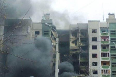 Çerniqovda yaşayış massivinə raket atıldı: 47 nəfər həlak oldu