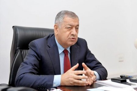 Vahid Əhmədovdan qazilərlə bağlı sərt irad: "Ayaqüstə əsirdi, komissiyaya göndərdim ki..."