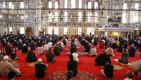Bayram namazı nə vaxt qılınacaq? - QMİ-dən AÇIQLAMA