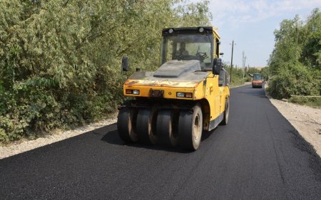 Prezident yol təmirinə pul ayırdı - SƏRƏNCAM