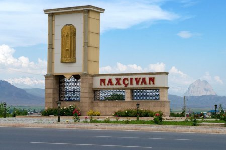 Naxçıvan Konstitusiyasında Moskva və Qars müqavilələri OLMAYACAQ