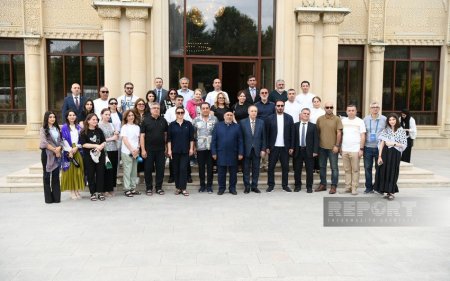 Şamaxıda dini etiqad azadlığı mövzusunda konfransın iştirakçıları məscid və ziyarətgahlarda olublar