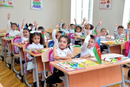 Rus bölməsi üzrə uşaqların I sinfə qəbulu üçün sərbəst qaydada məktəb və müəllim seçiminə start verilir