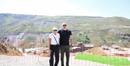 Prezident və birinci xanım KƏLBƏCƏRDƏ