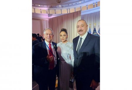 Prezident İlham Əliyev və Birinci xanım Mehriban Əliyeva BMT Baş Assambleyasının 80-ci sessiyası ilə əlaqədar rəsmi qəbulda iştirak ediblər (FOTO)