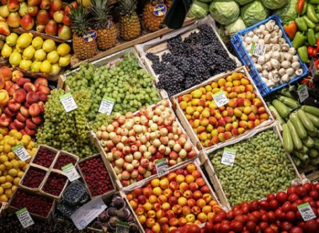 Oktyabrdan bazarlarda bəzi satıcılara fəaliyyət qadağası tətbiq olunacaq