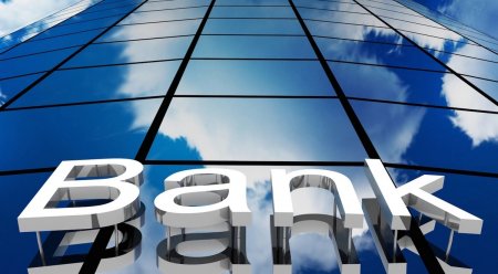 Banklar keşbek və faizləri ləğv edir - Nə baş verir?