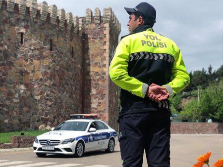 Yol Polisi piyadalara müraciət edib