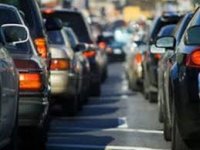 Bu maşınların arxasınca hərəkət etmək qadağandır