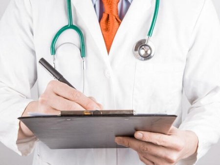 Həkimlər niyə bölgələrdə işləmək istəmir? – Ekspert açıqlayır