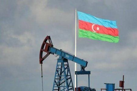 Azərbaycan nefti bir gündə 7 dollardan çox ucuzlaşdı