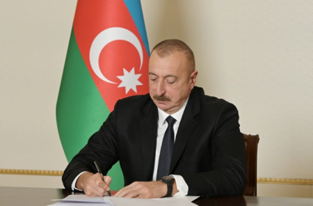 Prezident iki ölkəyə səfir təyin etdi